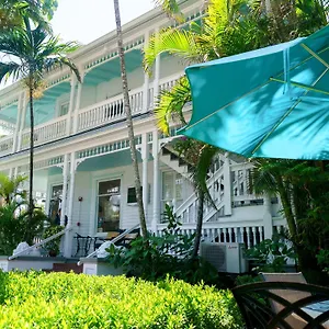 Bed & Breakfast Southernmost Point & Garden Bar Key West