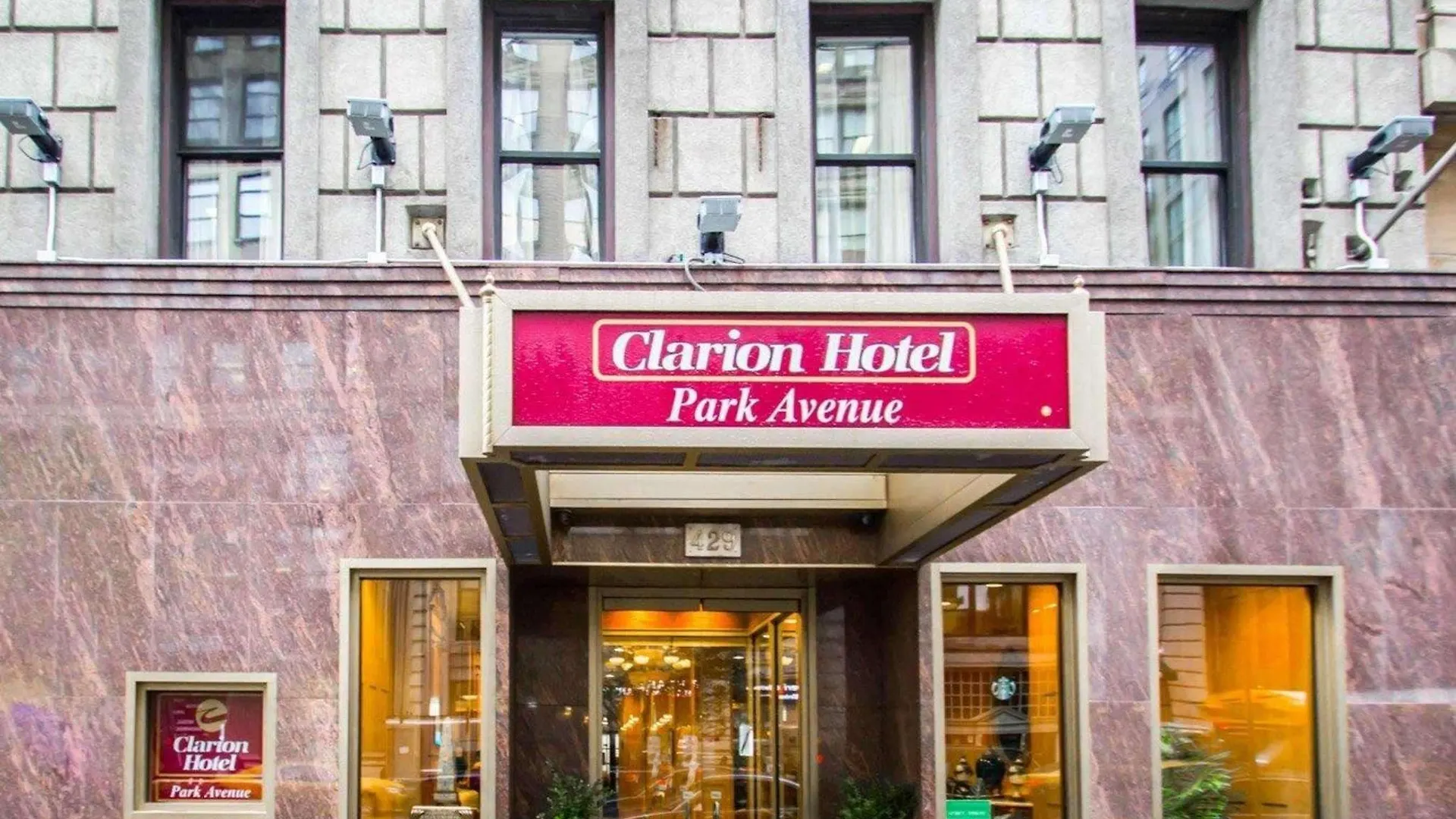 Clarion Hotel Park Avenue contacts
