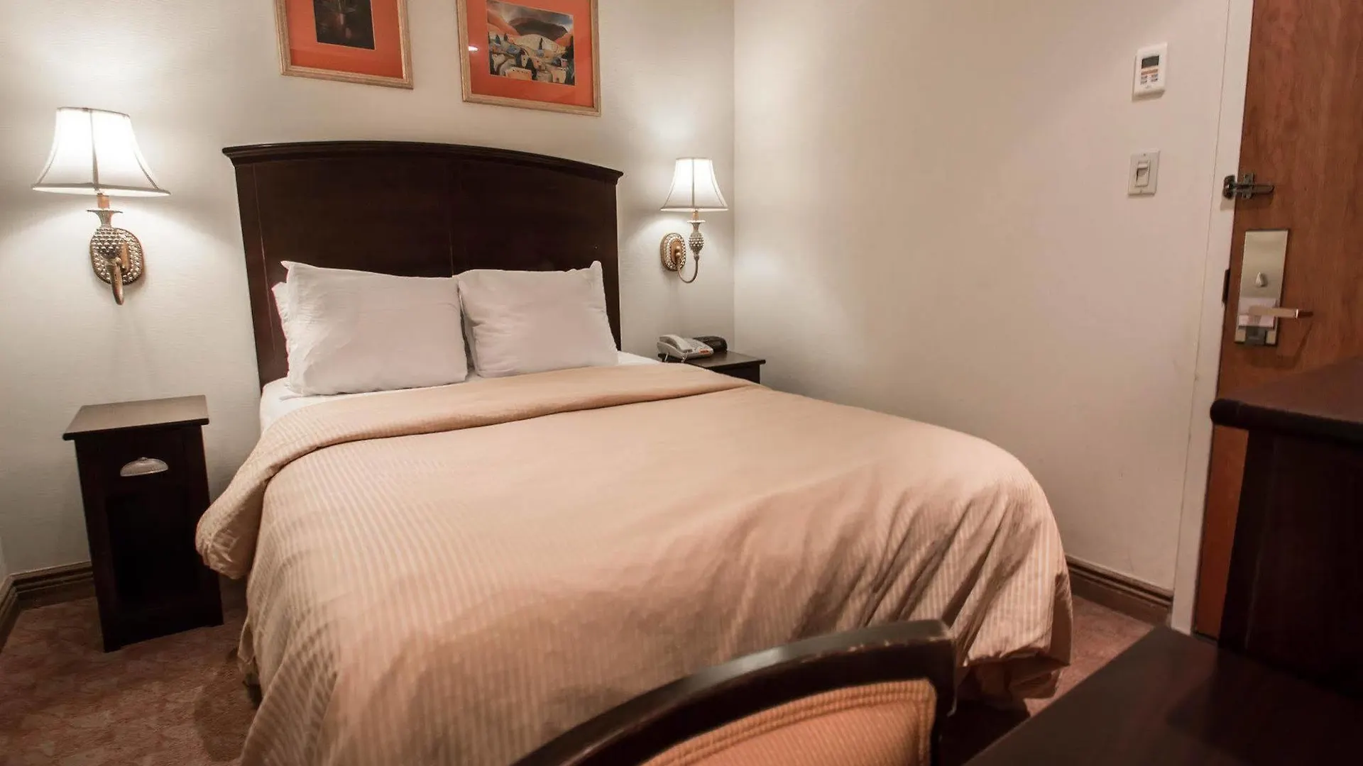 Clarion Hotel Park Avenue New York 2*,
